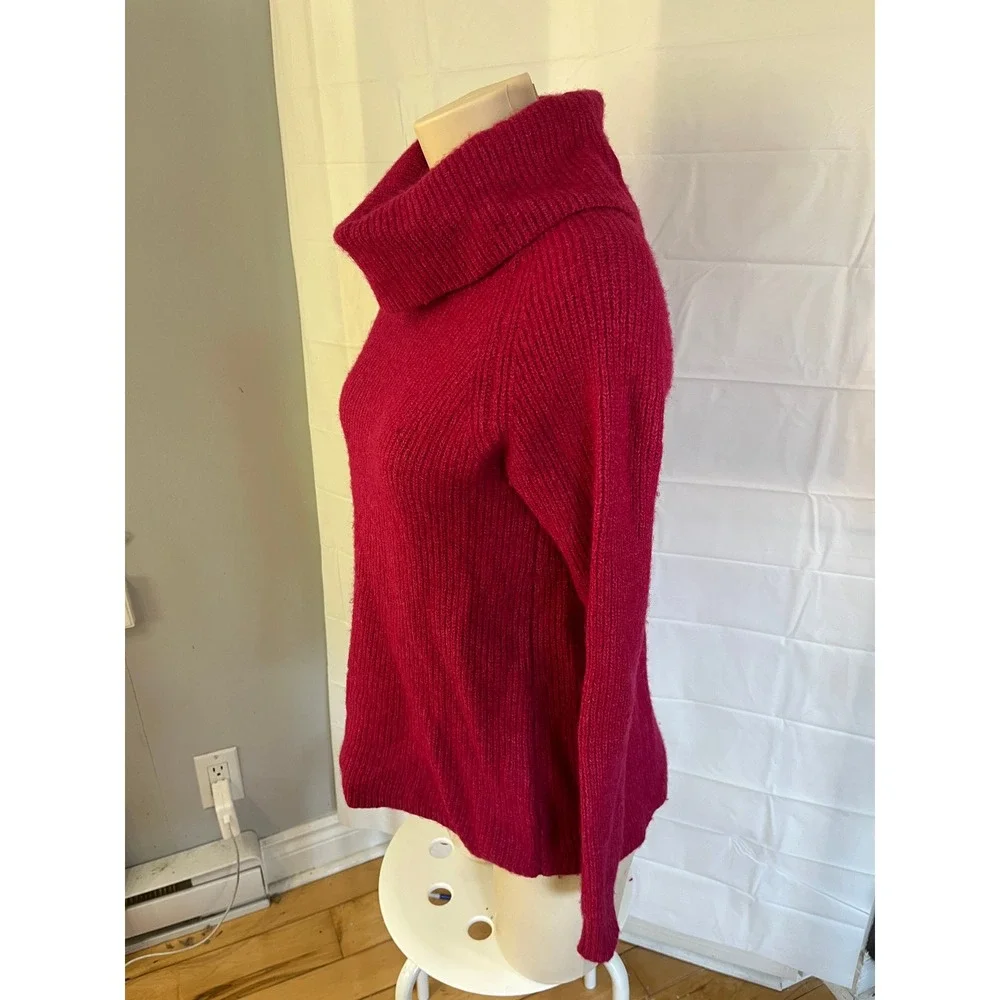 Tahari Magenta Pink Merino Wool Blend Cowl Neck Ribbed Sweater Small 2707000 - Picture 2 of 6